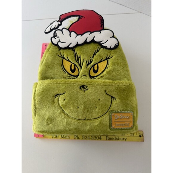 Loungefly The Grinch Mini Backpack Removable Santa Hat NWT - Picture 12 of 14